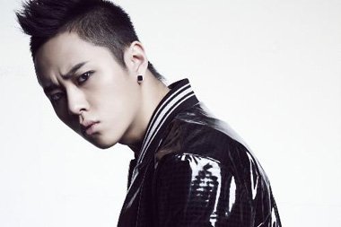 盘头发的方法图解-如何编头发-扎头发的技巧-梳