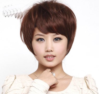 个子矮剪什么发型好看 适合矮微胖个子女生的发型