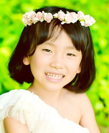 首页 流行发型 儿童发型 女童的短发发型 女宝宝短发发型大全