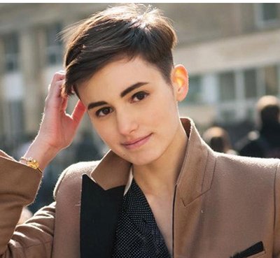 今秋流行中短发发型 2017年中年女性秋季流行发型