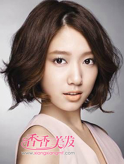 《匹诺曹》朴信惠强势回归 百变发型演绎多种