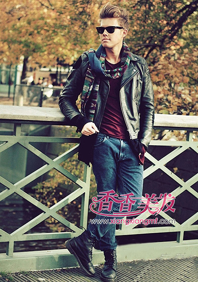 <em>2015年欧美</em>风<em>男生发型</em> 气质短发展现潮流范儿