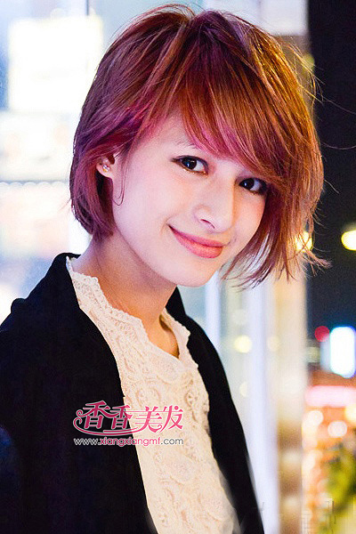 潮流女生短发挑染发色发型 时尚潮流抢尽眼球