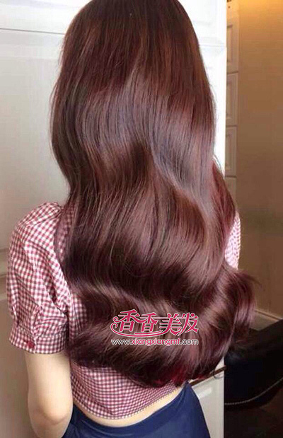 冬日长卷发造型 温暖搭配美美过冬(3)_女生长卷