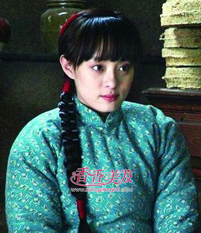赵薇村姑造型颠覆形象 盘点女星村姑发型