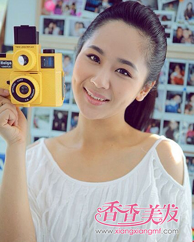 《家有儿女》杨紫少女初成 耍酷扮熟演绎时尚