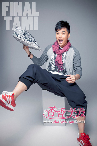 你有好看的短发型吗 男短发斜刘海发型