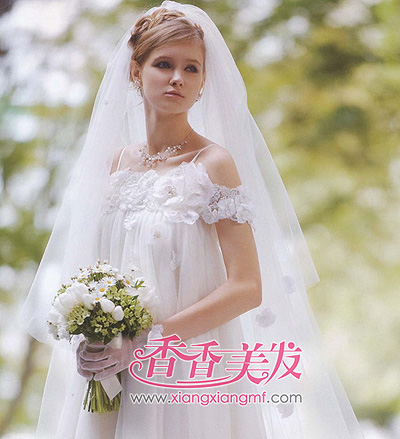 教新娘头发造型时尚样式 2015年最流行的新娘发型图片