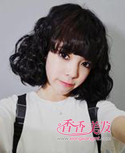 蛋卷头发型图片 短款泡面蛋卷头发型(4)