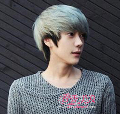 学生阳光帅气的男生发型 男学生发型图片文艺