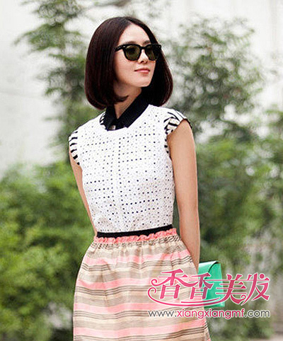 中<em>长发波波头直发发型</em> 斜刘海直发波波头短发