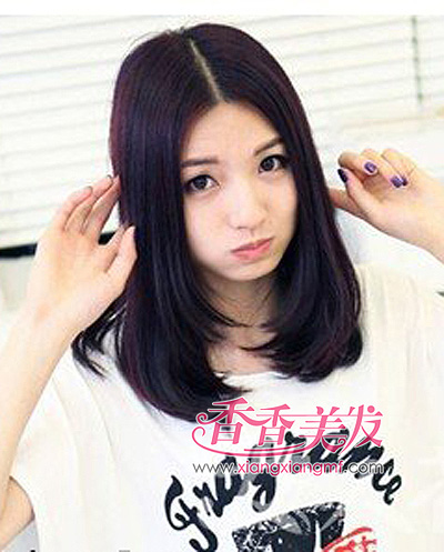 白领直发怎么弄发型好 直发中分内扣发型图片