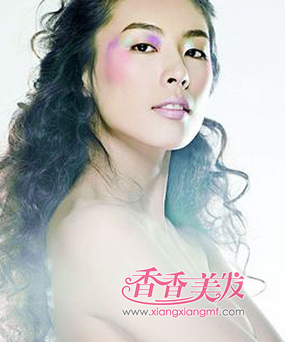 什么是螺旋烫发型 长发螺旋烫烫发发型图片