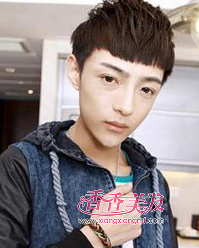 男鹅蛋脸发型 鹅蛋脸适合的发型图片