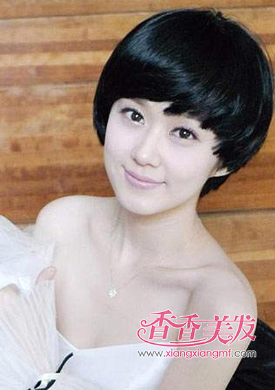 发型发量少小脸适合样的短发小女孩小脸女生偏分图片