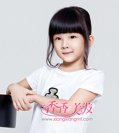 一分钟学会可爱发型 两岁女孩可爱发型(3)