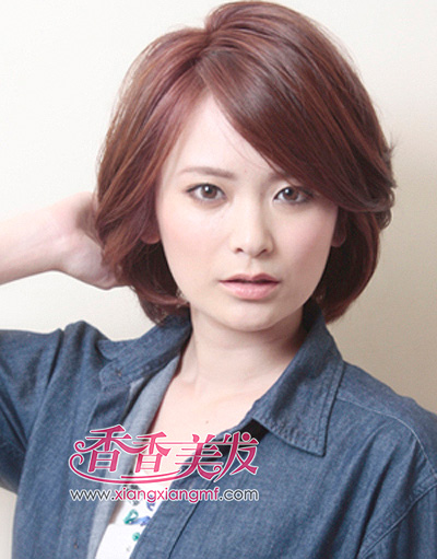 大饼脸适合什么中短发型 大饼脸的发型图片(2