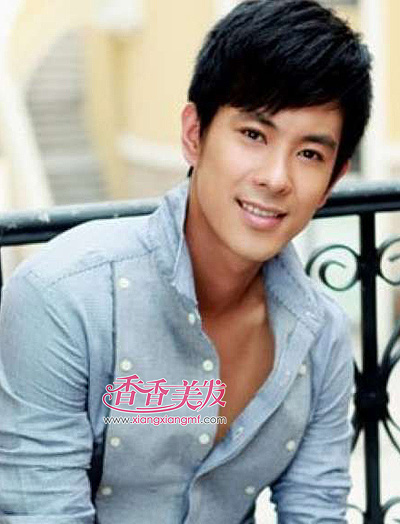 初中生斜刘海男生短发 初中男生斜刘海发型