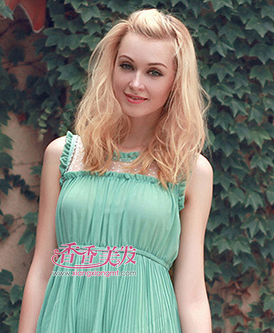 大饼脸怎样扎发 大饼脸适合什么扎发(2)