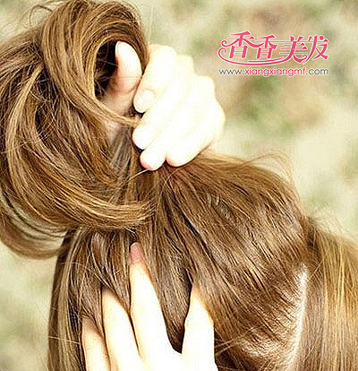 扎短头发的造型 教我扎发图片步骤