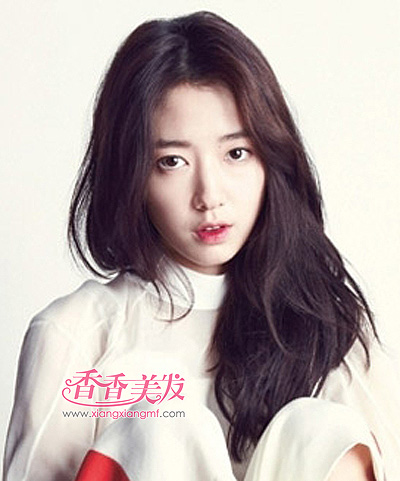 大圆脸女生适合什么刘海 大圆脸适合的刘海图