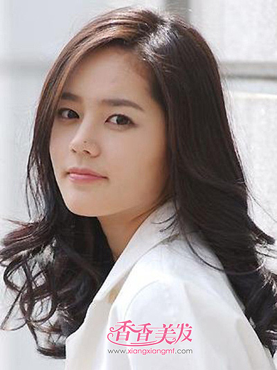 女生圆脸发型 2015时尚女生圆脸发型图片