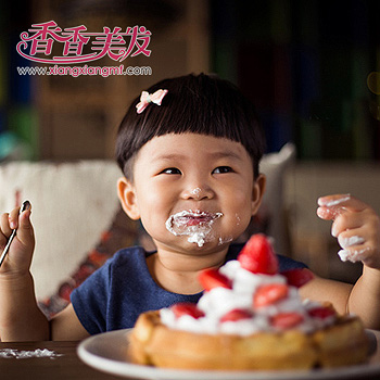 男孩蘑菇头发型 幼儿发型图片