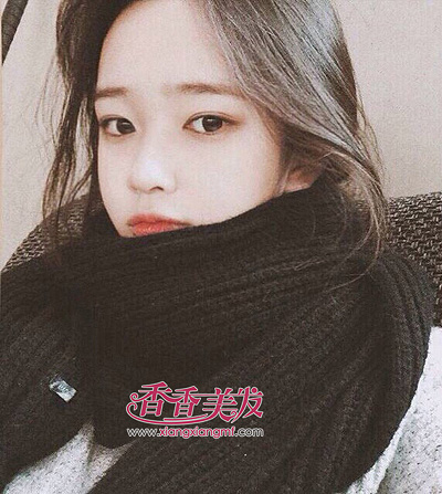 女生大脸适合什么发型 脸大头发少的女生适合