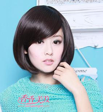 大圆脸女生短直发 大圆脸女生适合什么短发(3