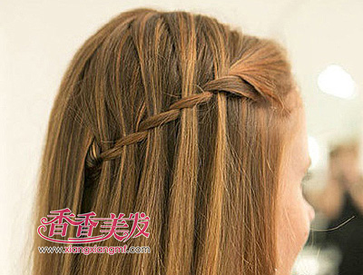 女孩怎样编头发才漂亮 好看漂亮的编头发方法