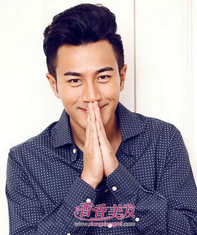 2015最新梳<em>头发</em>发型<em>打理</em>方法 <em>男士</em>后梳式发型