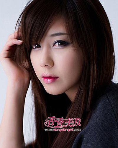 女生发型 直发 大圆脸女生适合的长直发 矮个子大圆脸女孩适合的齐肩