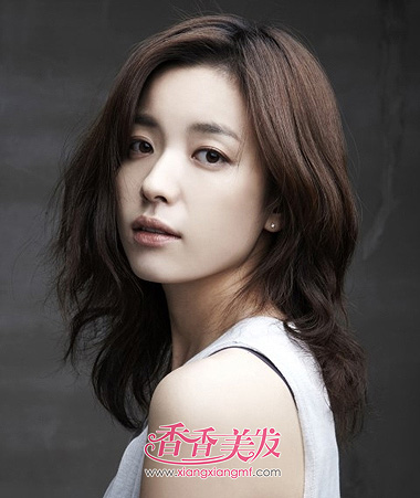 大饼脸适合什么短发发型 适合大饼脸的短发发