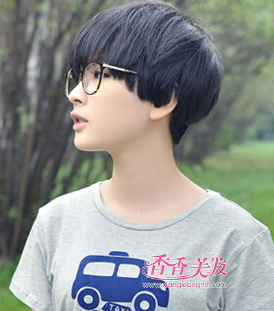 初中短发女生圆脸发型 女生圆脸超短发型(2)