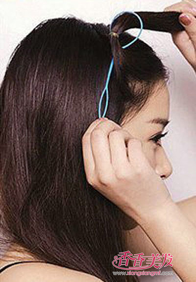 夏季怎样盘头发 怎样使用卷发器盘头发