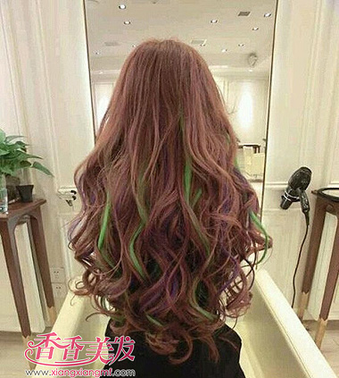 <em>女生挑染发型</em> <em>女生挑染</em>染发<em>发型</em>(2)