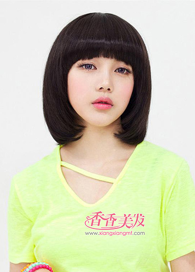 首页 流行发型 bobo头 今年中学生流行的短发波波头及图片 女学生波波