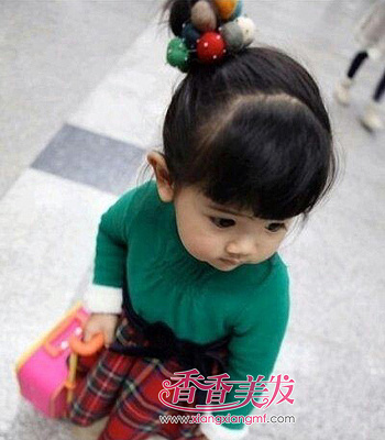 简单韩式儿童发型 儿童发型盘发步骤(3)