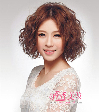 2015中长小卷发型 中长小卷发发型图片(4)