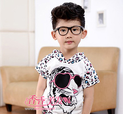 3岁男孩发型设计 3岁男童头发造型(3)