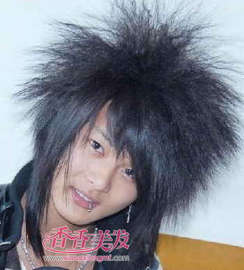 男生非主流狂暴发型 时尚男非主流发型图片(2