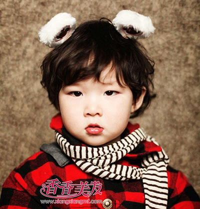 4岁小孩的蘑菇头发型 女宝宝蘑菇头发型剪法(