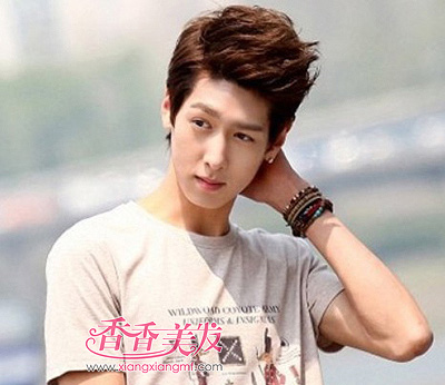 20岁的<em>长脸男生</em>应该<em>留什么发型</em> 2015年20岁男