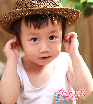 圆形脸男宝宝超短发发型设计图片 夏天最流行