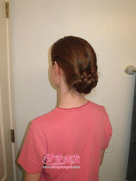 超长头发盘花苞头 长发学盘花苞头步骤