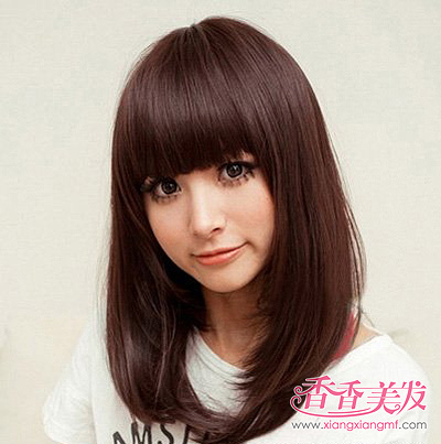 脸大头发少的女人适合什么发型 头发少脸大新