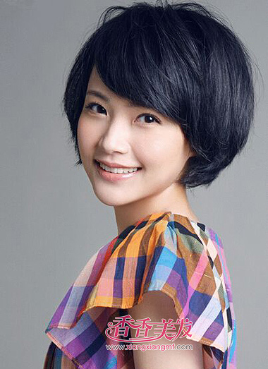 <em>2015年</em>长脸型流行的<em>短发发型</em> <em>2015年</em>长脸适合