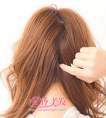 学生怎么扎非主流头发 2015蓬松的非主流扎头