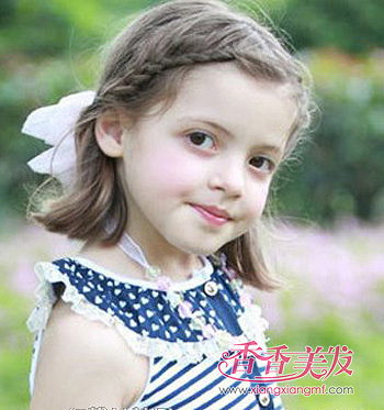 <em>儿童刘海</em>怎样编蝎子<em>头发</em> 蝎子辫<em>头发造型</em>图片