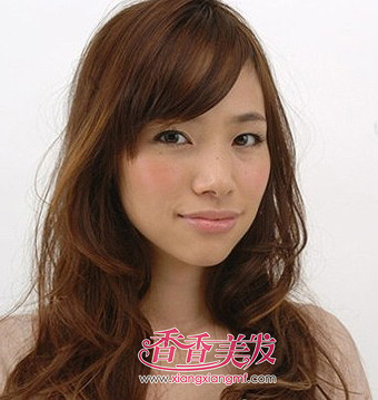 简单好看的学生花苞头 学生花苞梳法